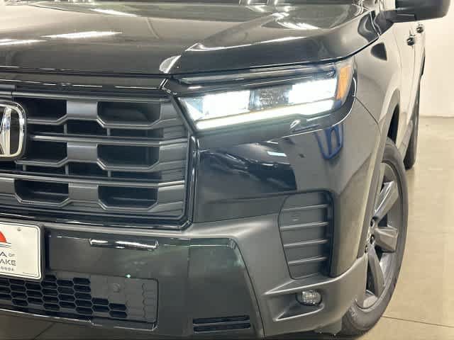 New 2026 Honda Pilot Sport image 31