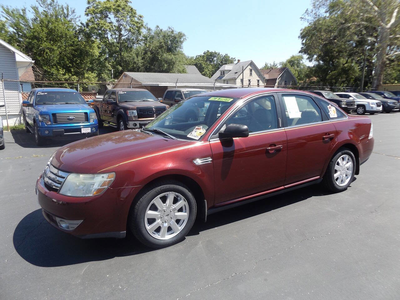 Used 2008 Ford Taurus SEL FWD image 1