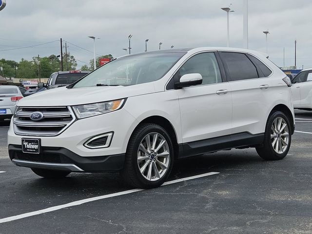 Used 2018 Ford Edge Titanium w/ Equipment Group 301A FWD image 4