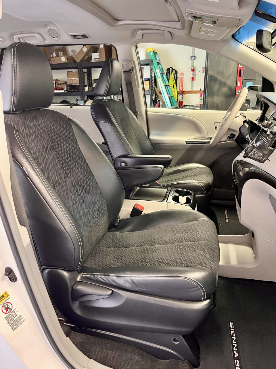 Used 2012 Toyota Sienna SE FWD image 20
