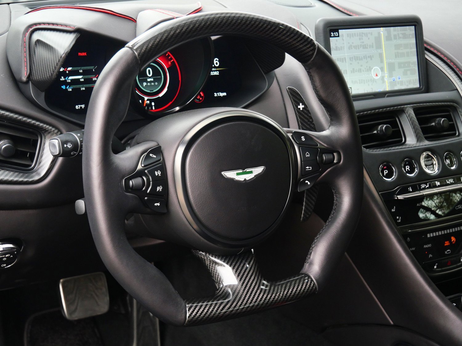Used 2019 Aston Martin DBS Superleggera image 11