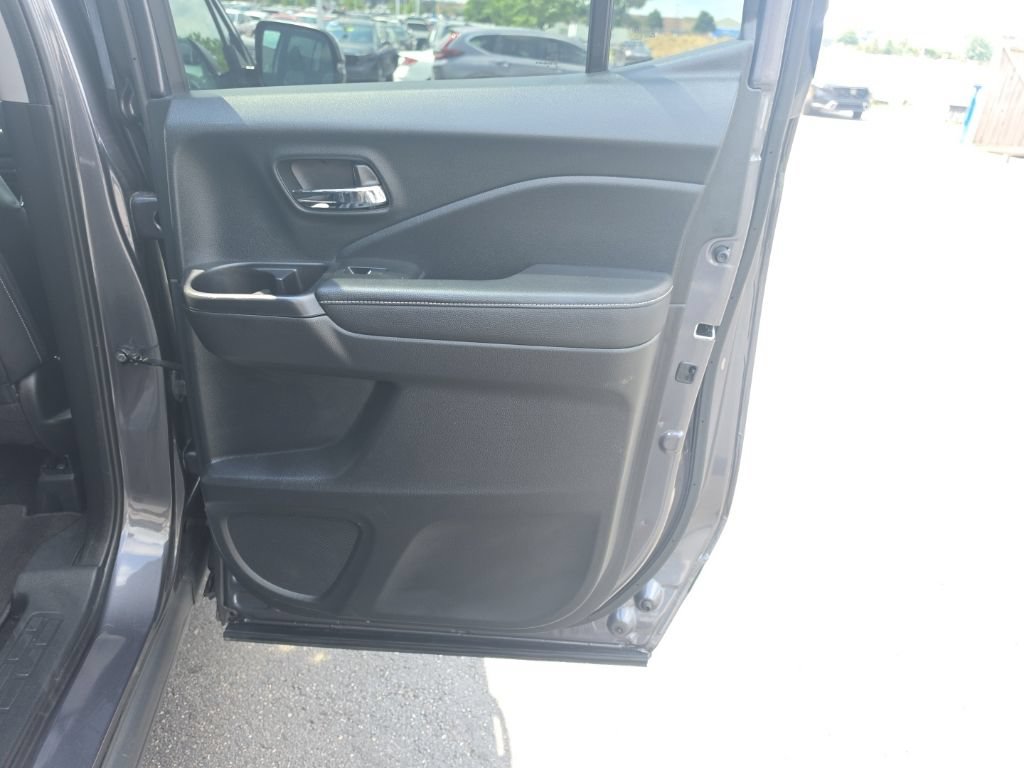 Certified 2023 Honda Ridgeline RTL image 31