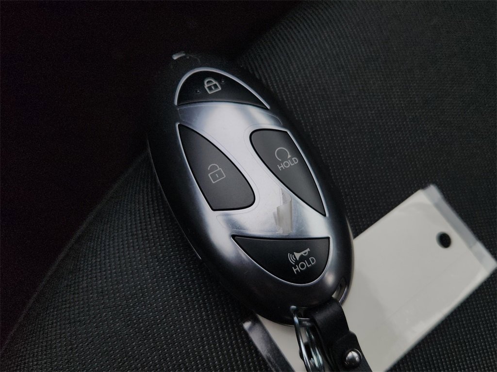 Certified 2025 Hyundai Tucson SE image 31