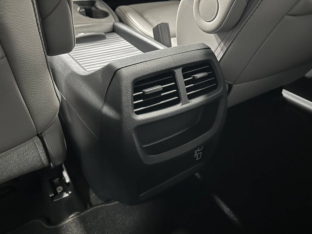 Used 2023 Honda Passport EX-L image 48