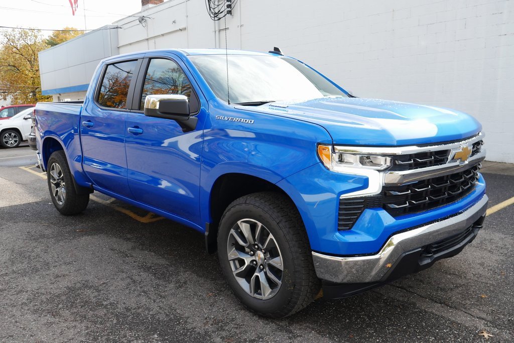 New 2026 Chevrolet Silverado 1500 LT image 2