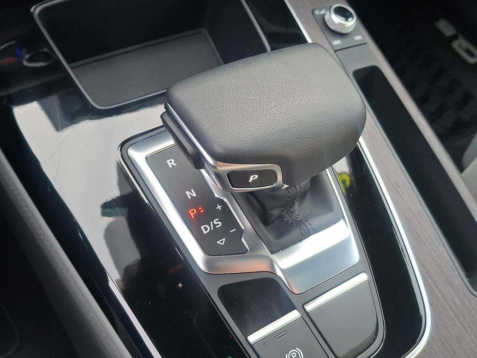 Used 2024 Audi Q5 2.0T Premium Plus w/ Premium Plus Package image 16