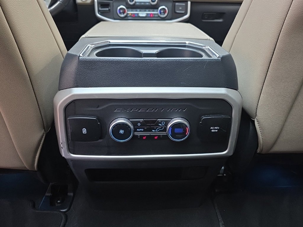 Used 2024 Ford Expedition Max Limited image 16