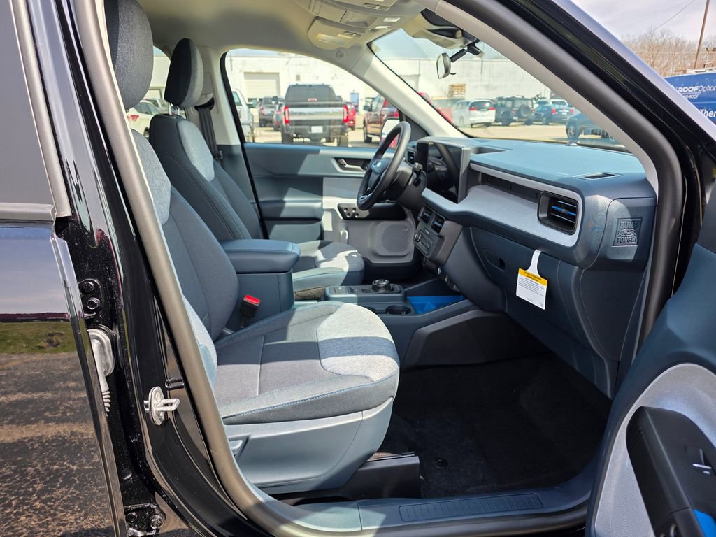 New 2026 Ford Maverick XLT AWD/4WD image 32