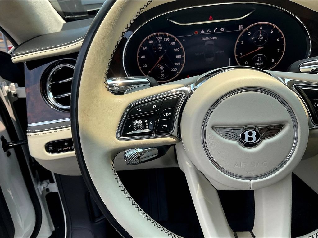 Used 2021 Bentley Flying Spur V8 AWD/4WD image 11