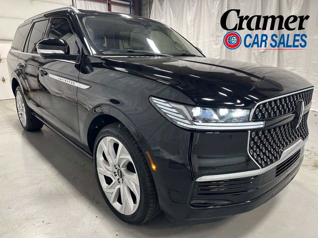 Used 2025 Lincoln Navigator Reserve