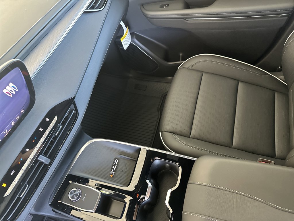 New 2026 Buick Enclave Sport Touring w/ Power Package FWD image 26