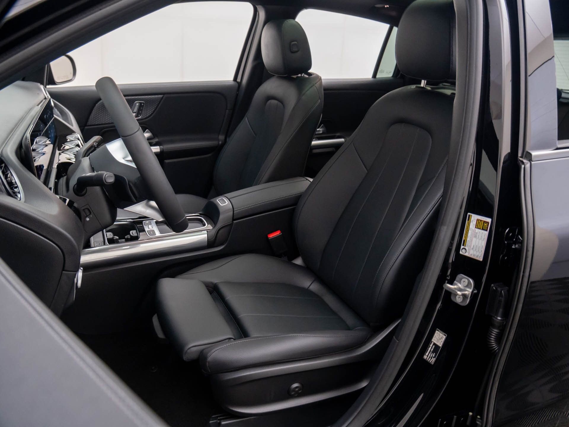 New 2026 Mercedes-Benz GLA 250 4MATIC image 18