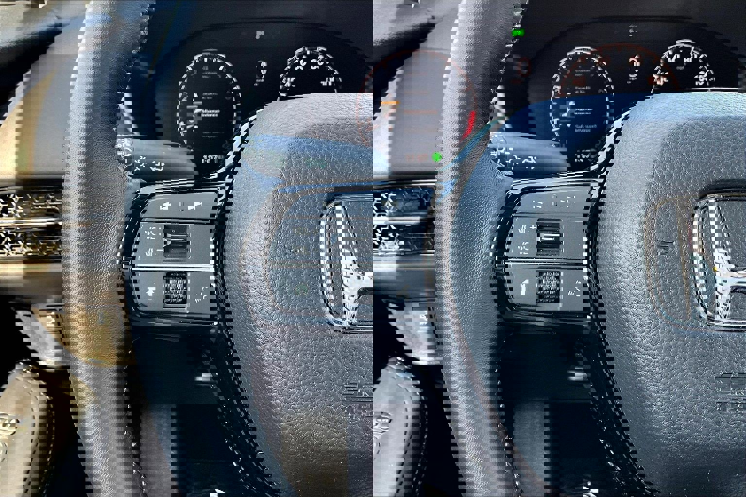 Certified 2025 Honda HR-V EX-L image 20