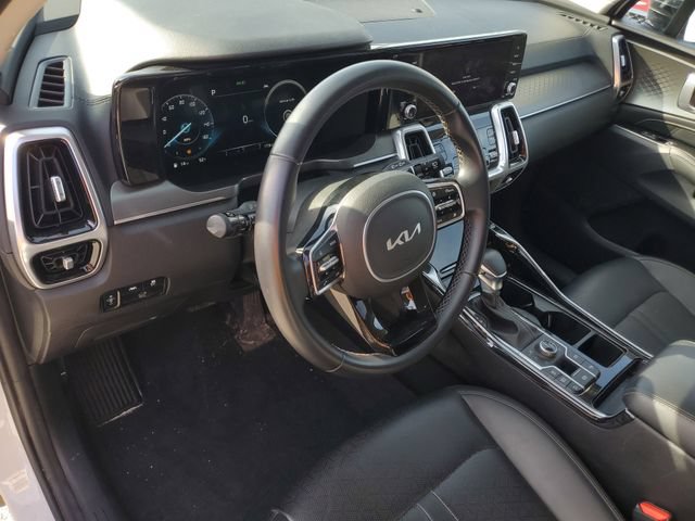 Certified 2023 Kia Sorento SX AWD/4WD image 18