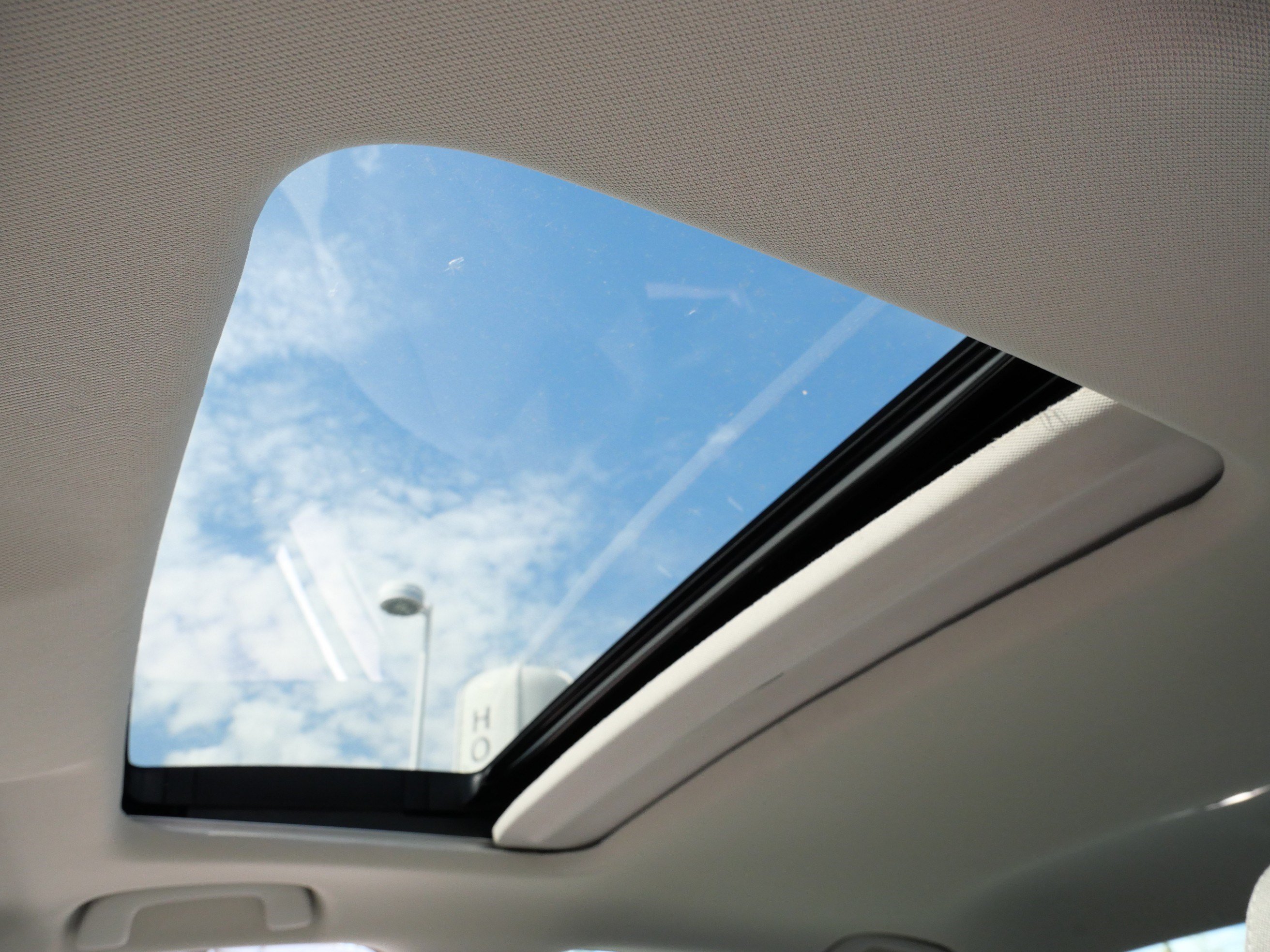 Certified 2023 Honda Accord EX image 32
