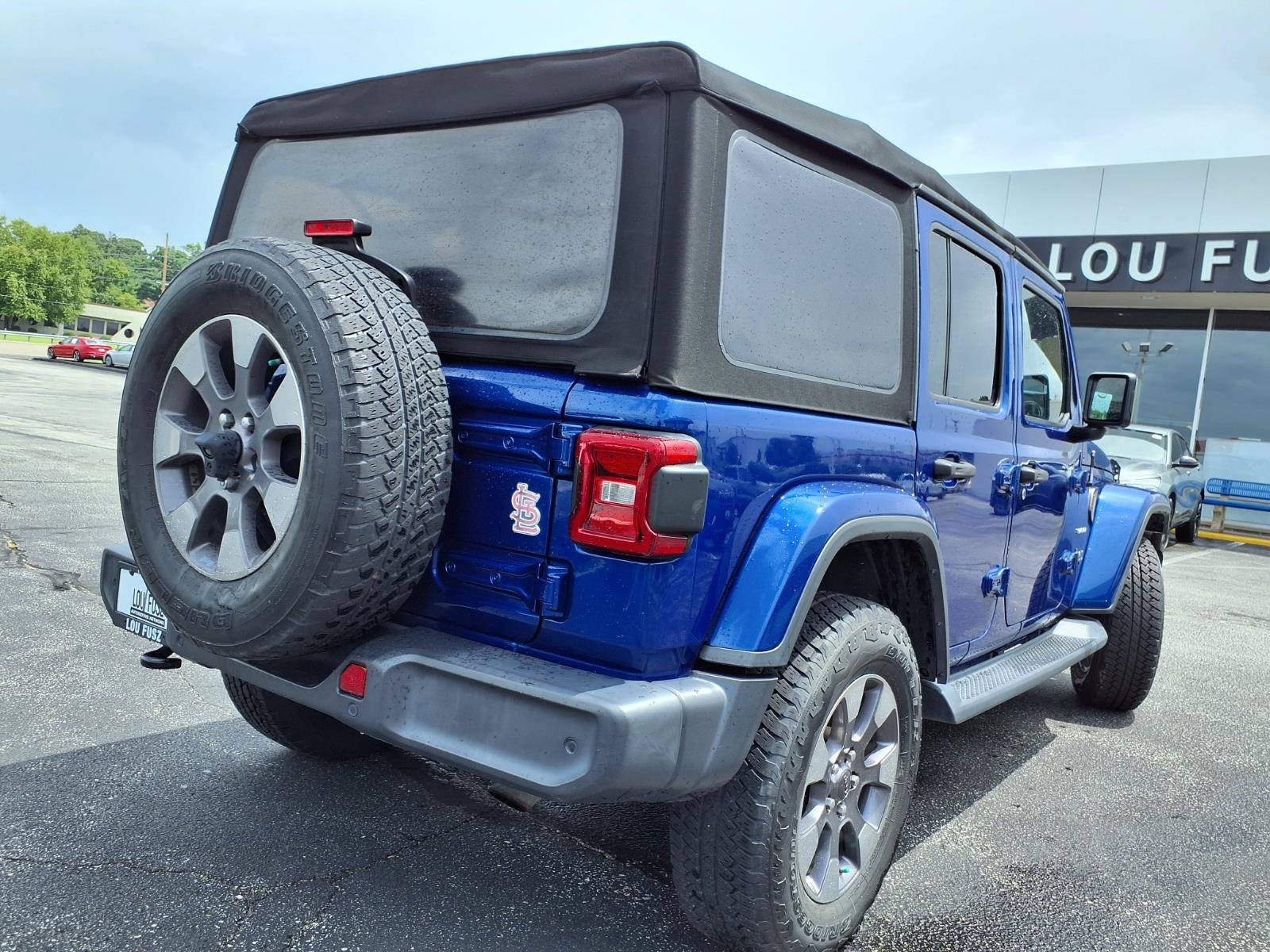 Used 2018 Jeep Wrangler Unlimited Sahara AWD/4WD image 34