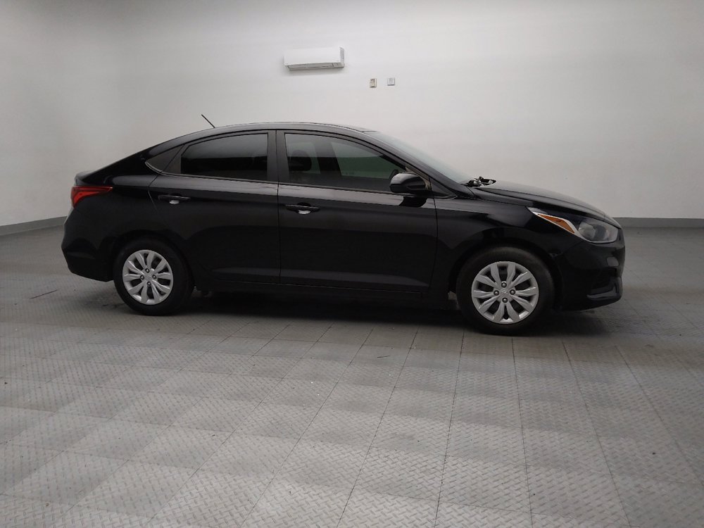 Used 2022 Hyundai Accent SE image 11