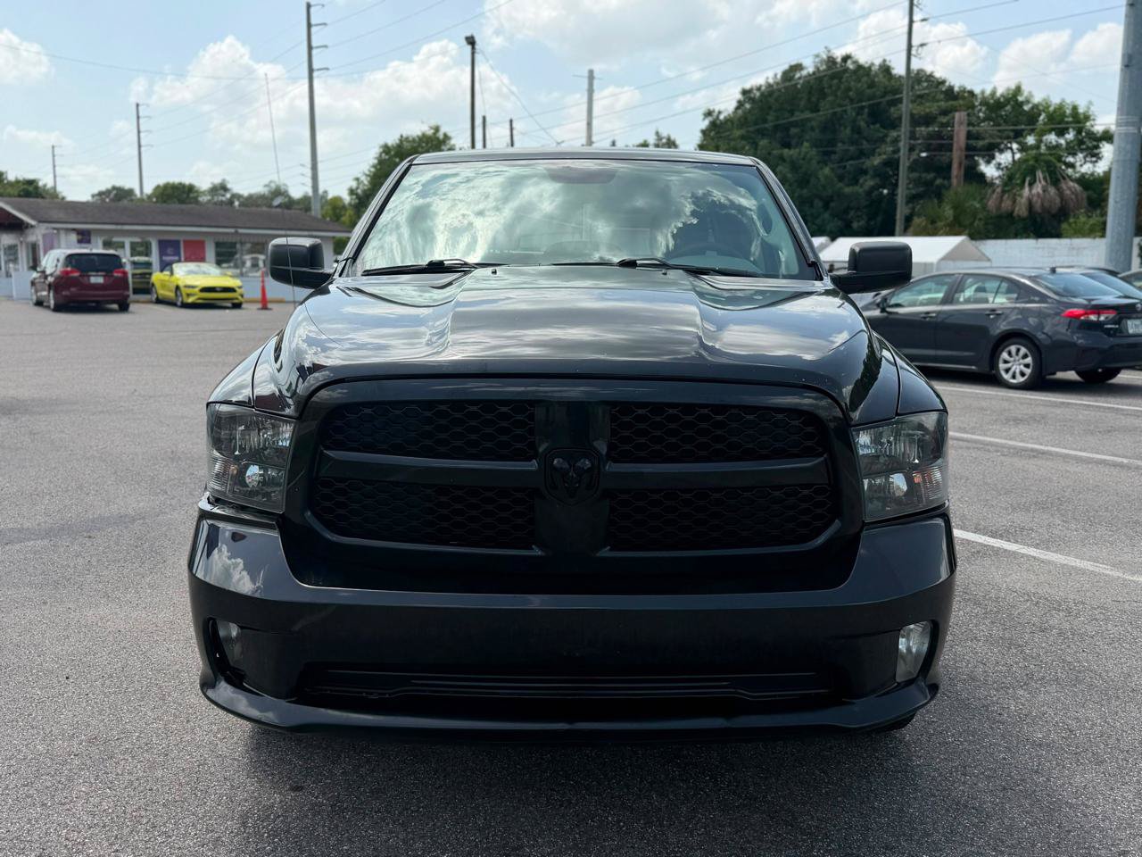 Used 2016 RAM 1500 Express w/ Black Ram 1500 Express Group AWD/4WD image 2