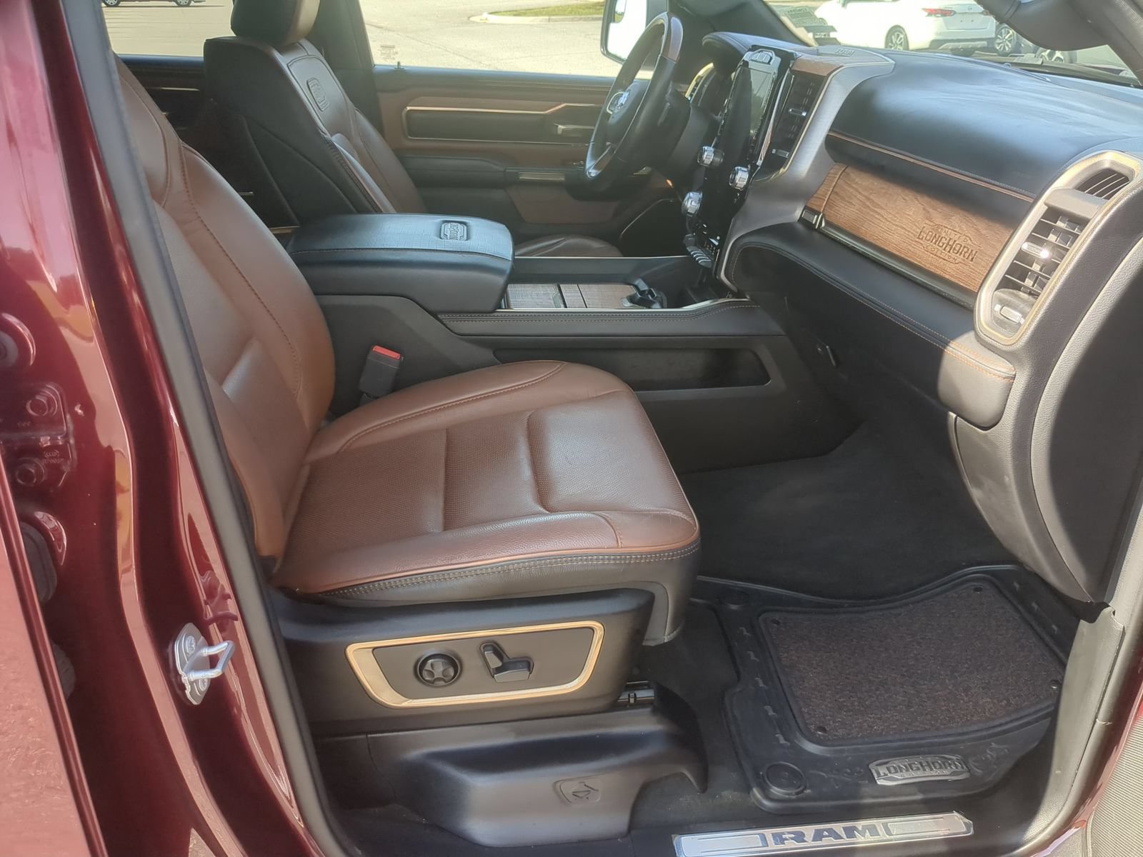 Used 2021 RAM 1500 Limited AWD/4WD image 28