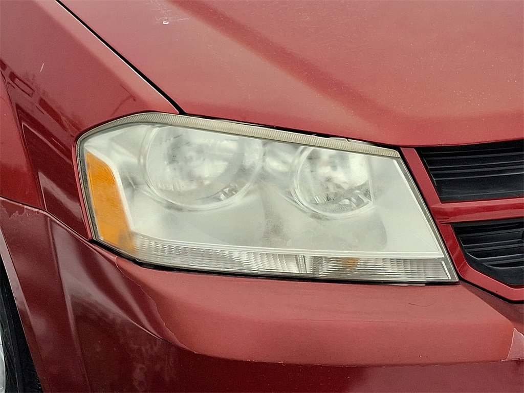 Used 2010 Dodge Avenger SXT image 9