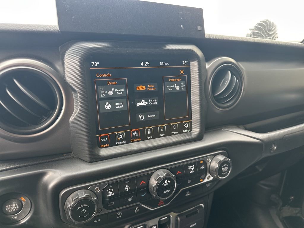 Certified 2022 Jeep Gladiator Sport AWD/4WD image 19