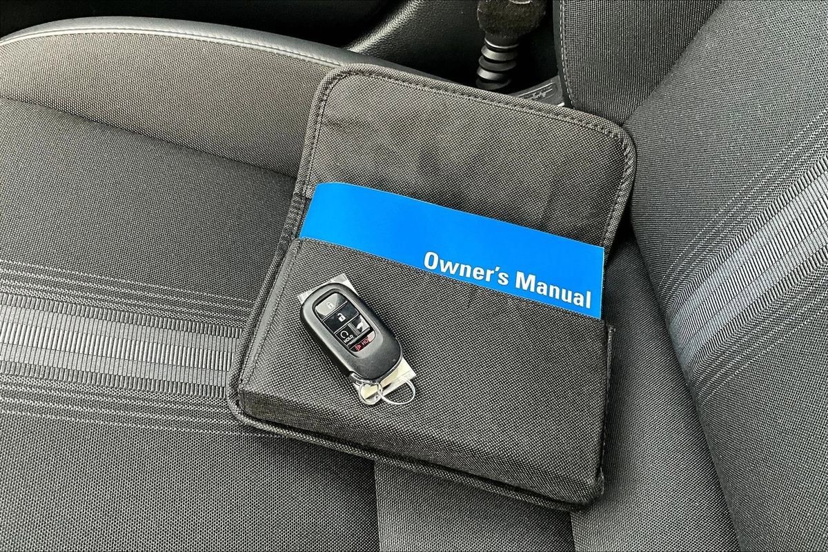 Used 2023 Honda Civic Sport image 35