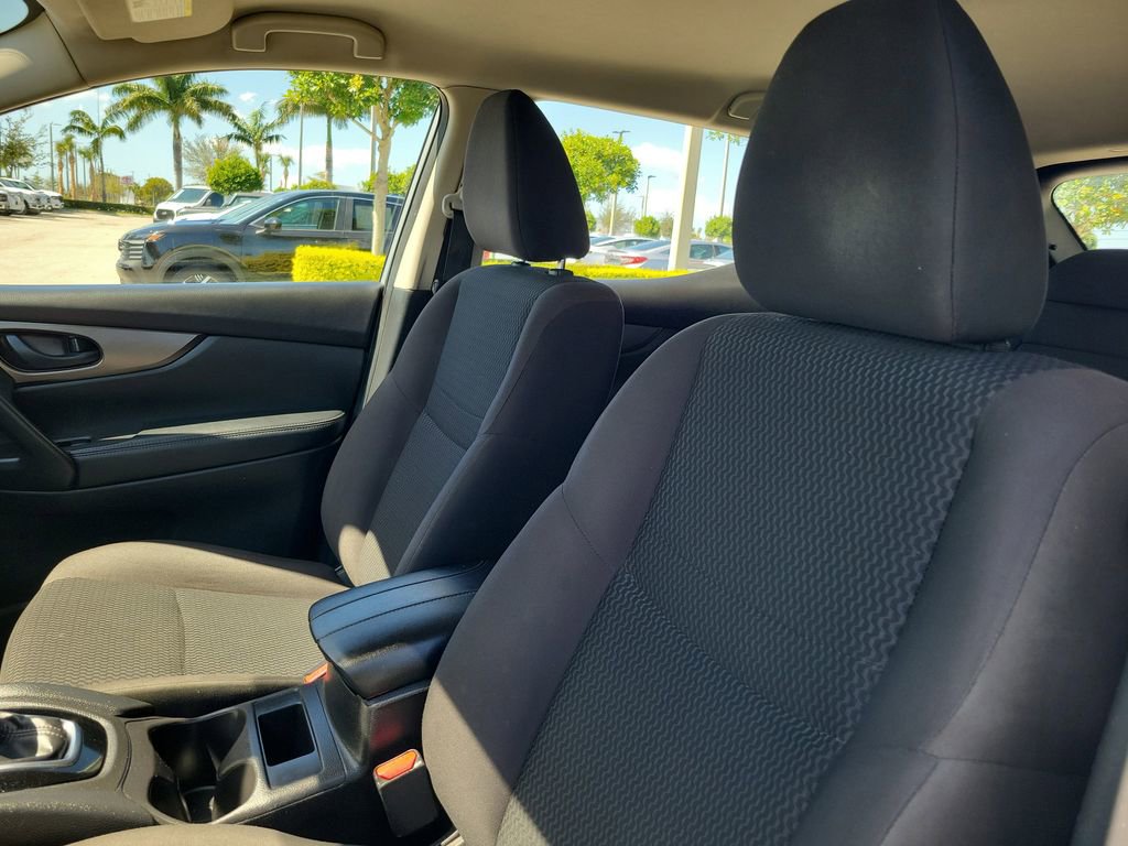 Used 2020 Nissan Rogue Sport S FWD image 20