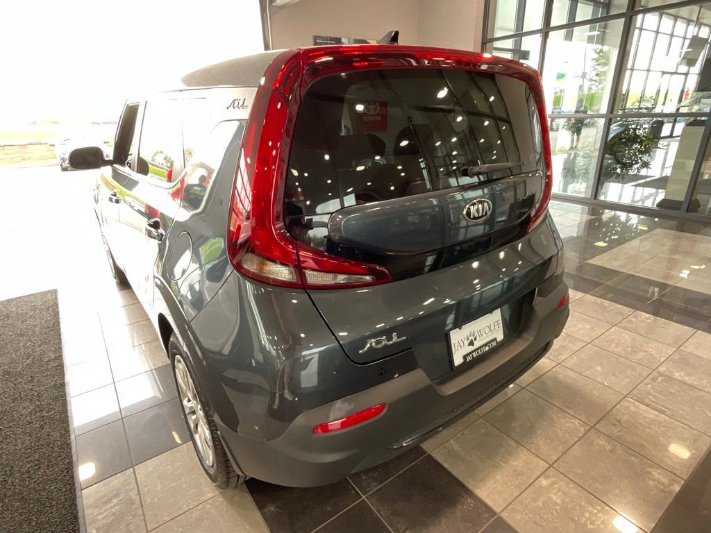 Used 2020 Kia Soul LX image 5