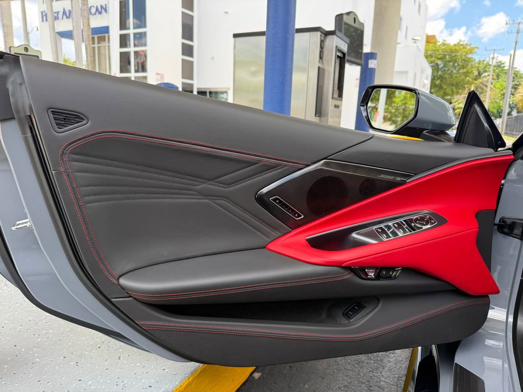 Used 2024 Chevrolet Corvette Z06 w/ Stealth Interior Trim Package RWD image 18