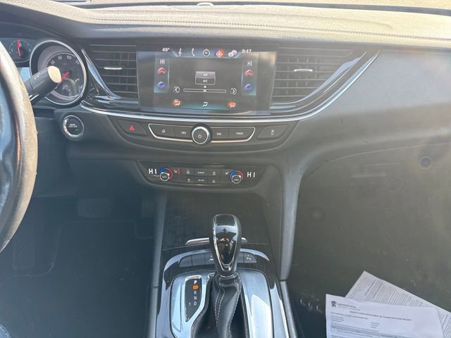 Used 2018 Buick Regal Essence w/ Driver Confidence Package #1 AWD/4WD image 29