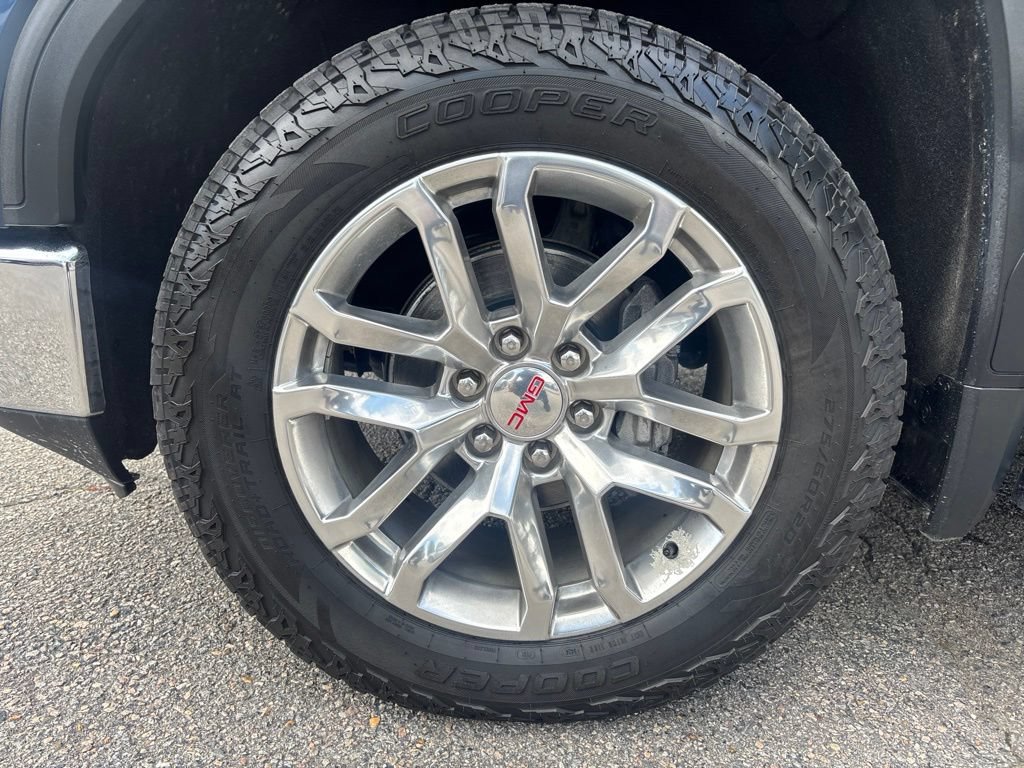 Used 2020 GMC Sierra 1500 SLT w/ SLT Premium Plus Package AWD/4WD image 32