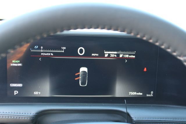 Used 2025 Nissan Ariya FWD image 23