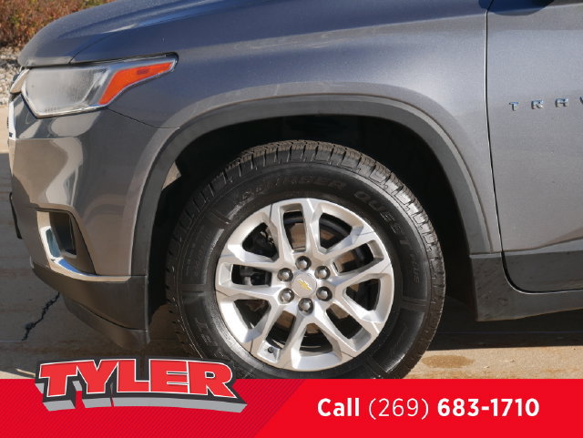 Used 2021 Chevrolet Traverse LT AWD/4WD image 44
