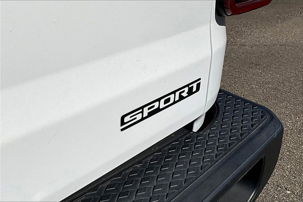 Used 2020 Jeep Gladiator Sport w/ Quick Order Package 24S image 11