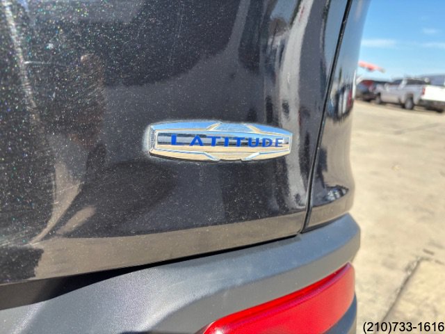 Used 2014 Jeep Cherokee Latitude FWD image 13