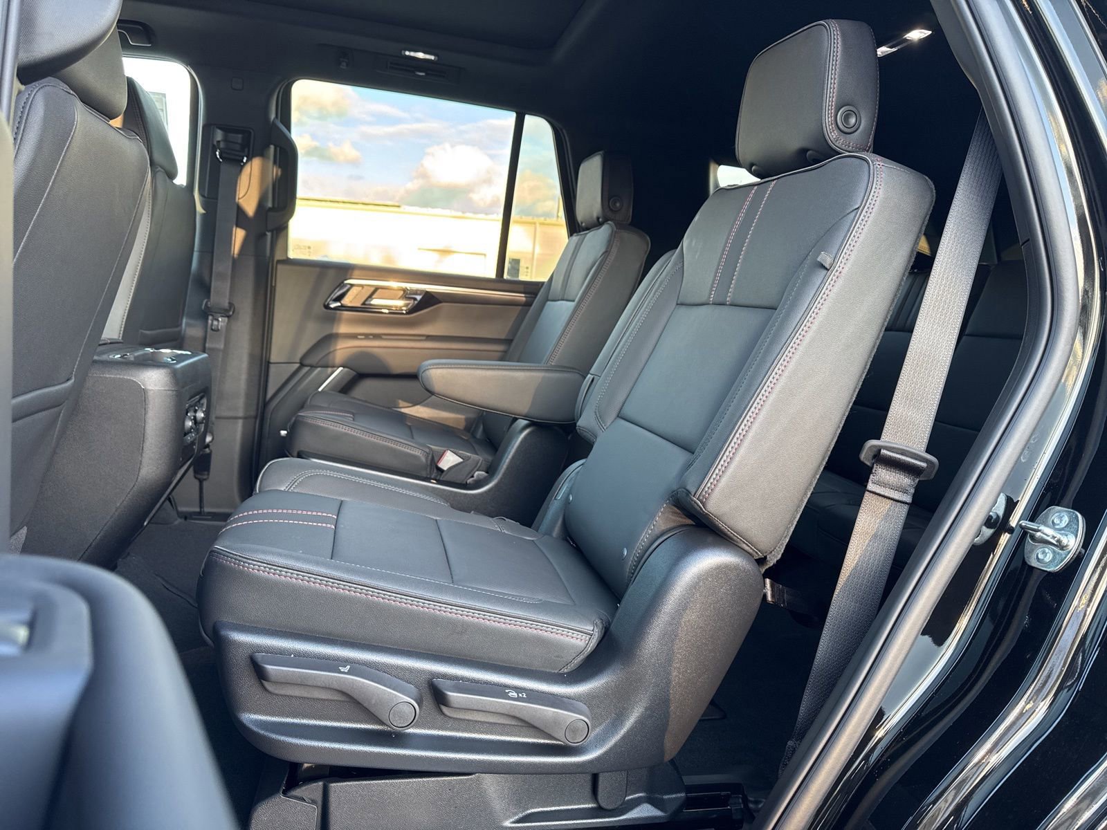 New 2026 Chevrolet Tahoe RST w/ Comfort Package image 19