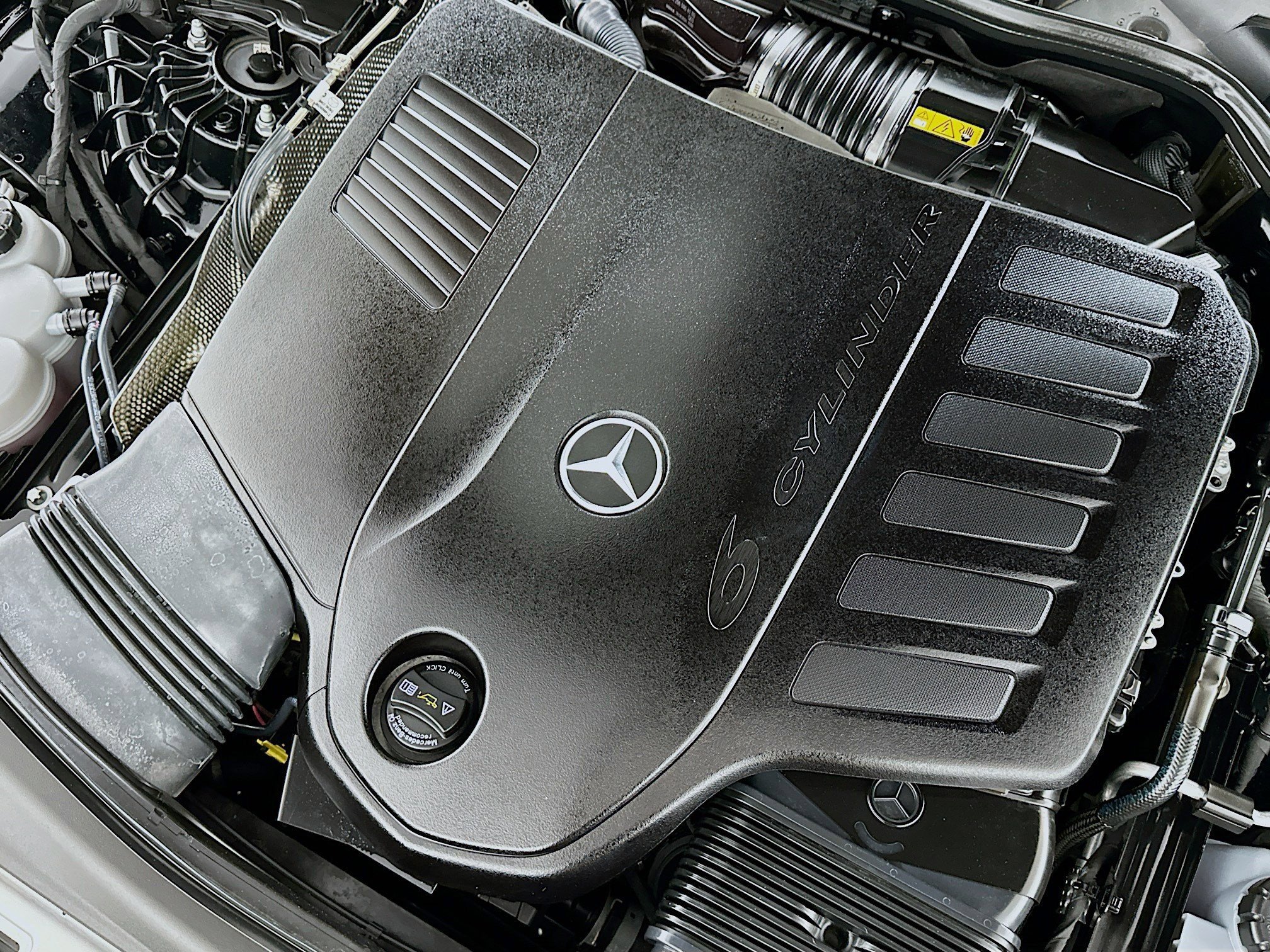 Used 2025 Mercedes-Benz E 450 4MATIC Sedan w/ MBUS Superscreen Package image 31