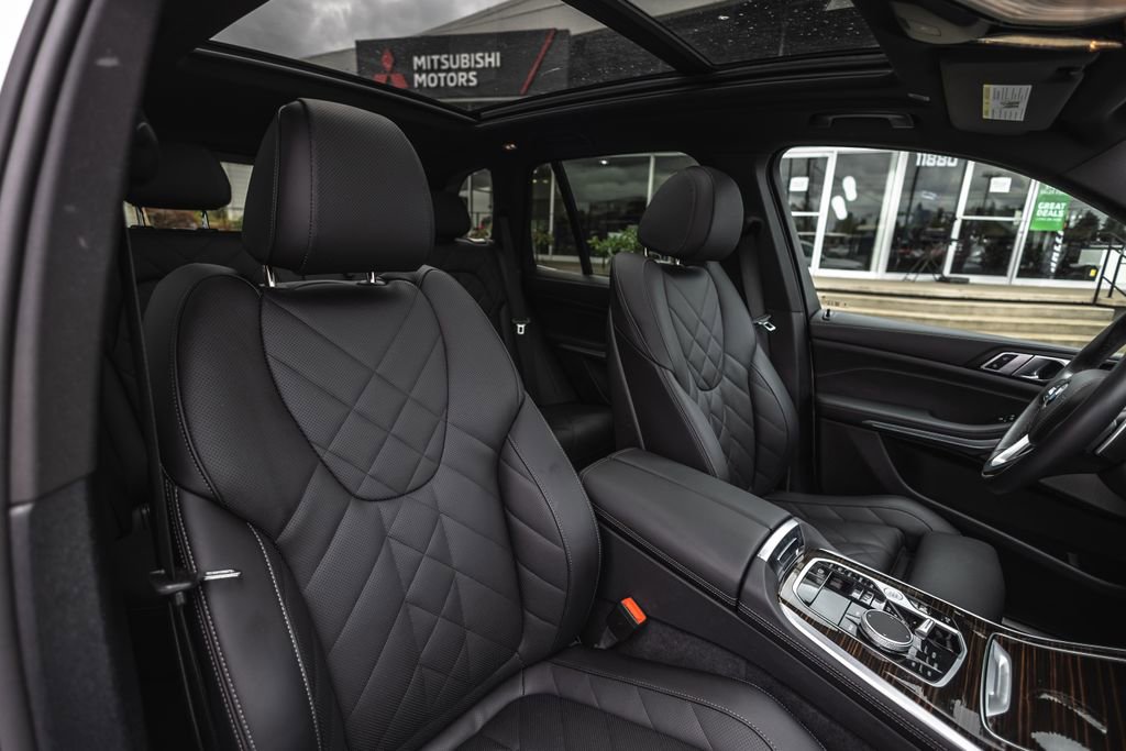 Used 2026 BMW X5 xDrive40i AWD/4WD image 30