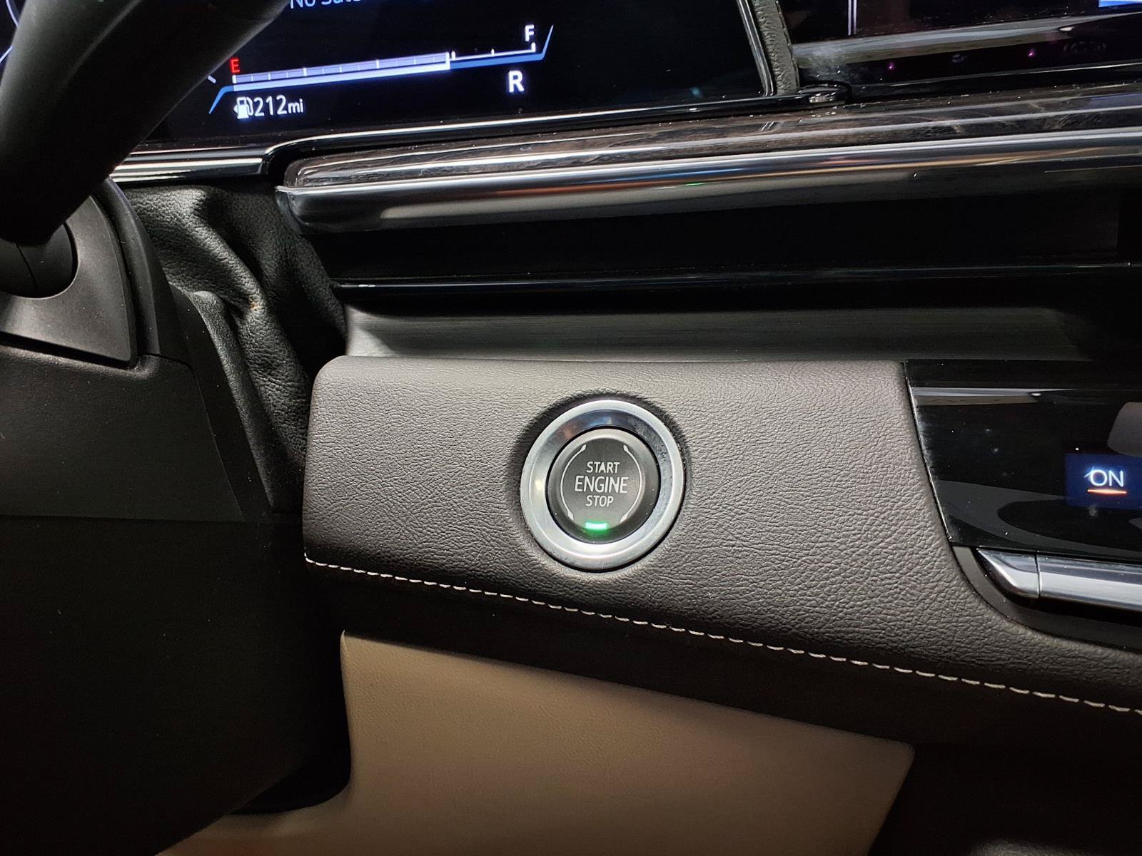 Certified 2023 Cadillac Escalade Premium Luxury RWD image 29