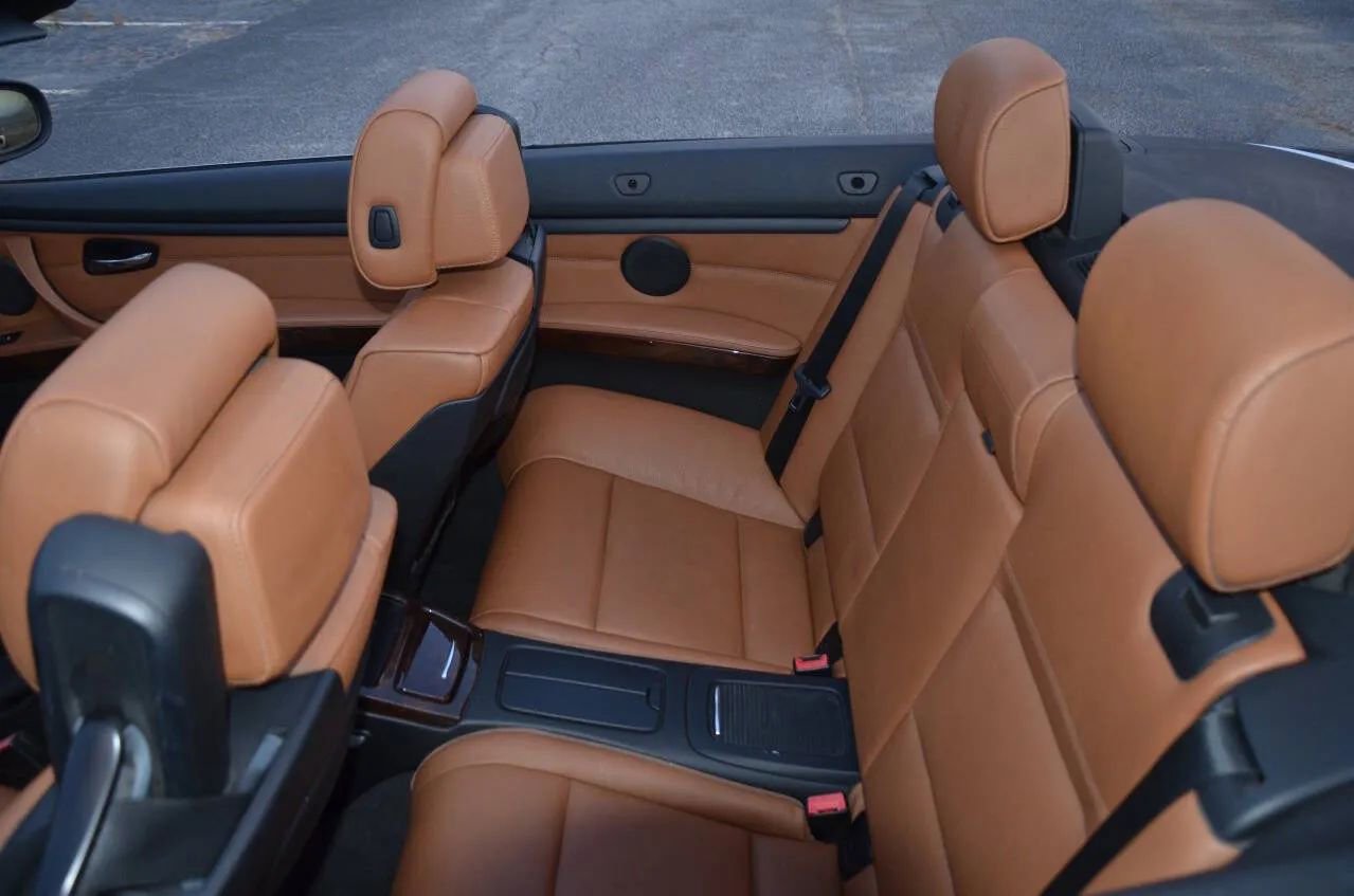 Used 2013 BMW 328i Convertible image 48