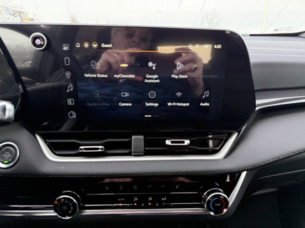 New 2026 Chevrolet Equinox LT image 15