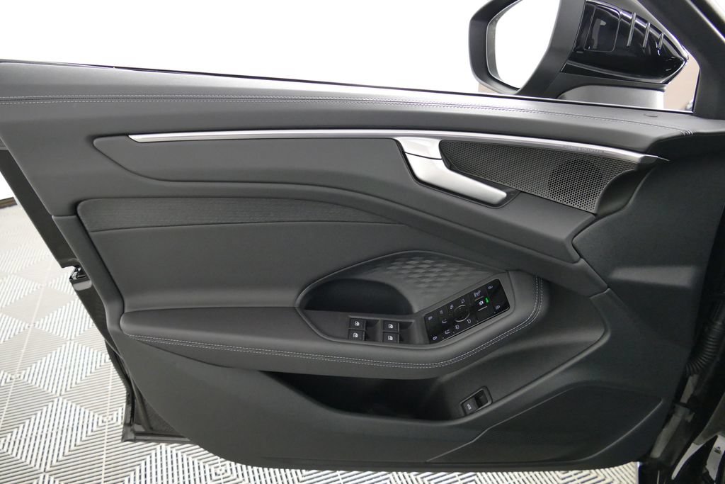New 2026 Audi A6 Premium Plus AWD/4WD image 10
