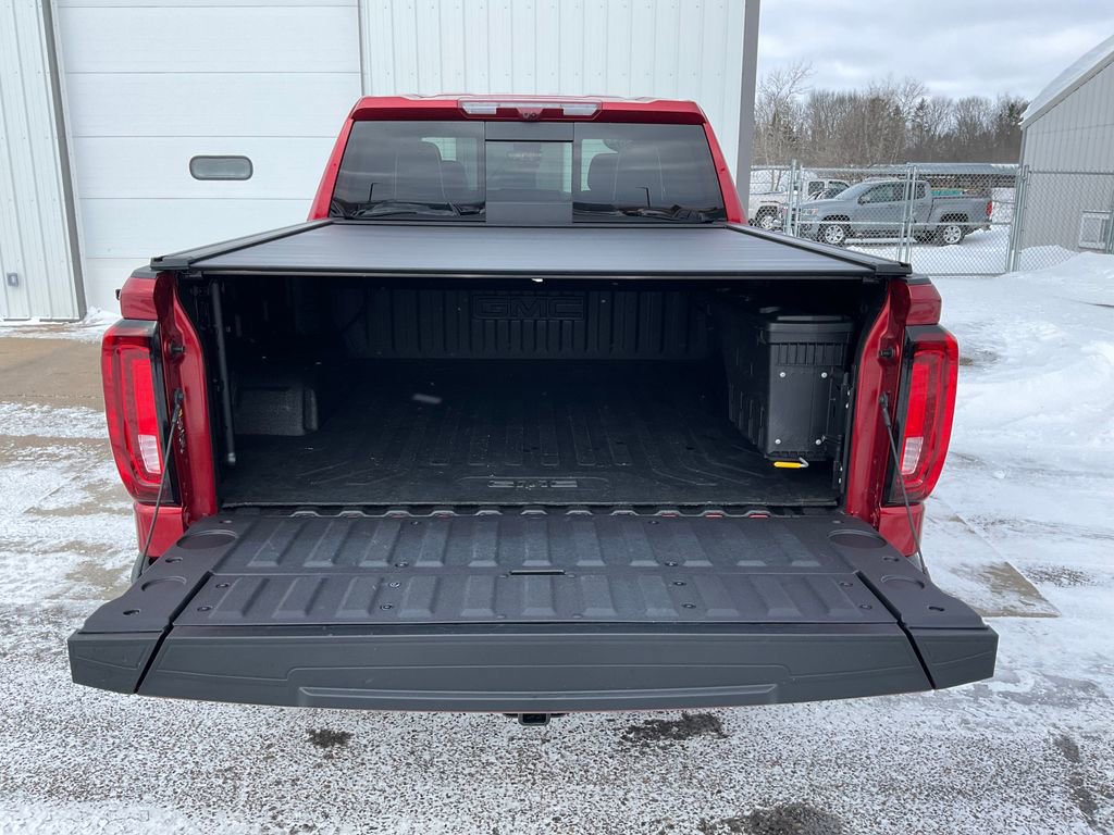 Used 2025 GMC Sierra 1500 AT4X image 27