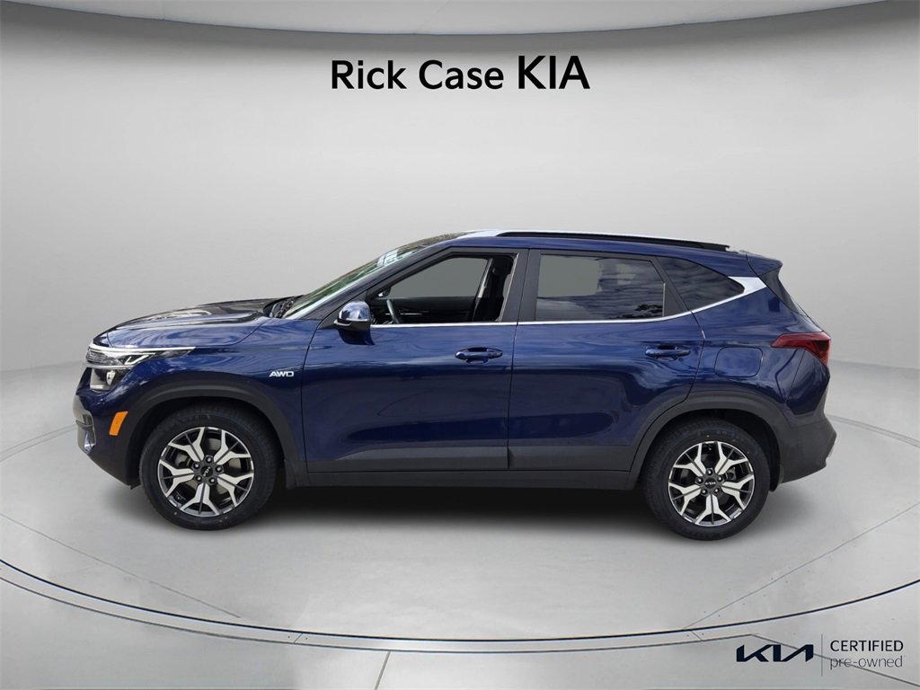 Certified 2023 Kia Seltos EX image 3
