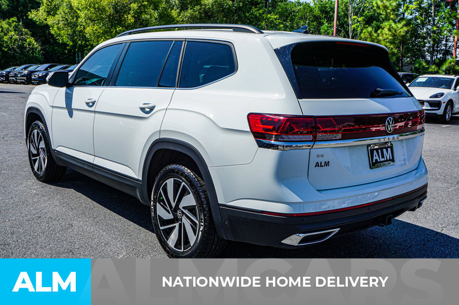 Used 2025 Volkswagen Atlas SE FWD image 4