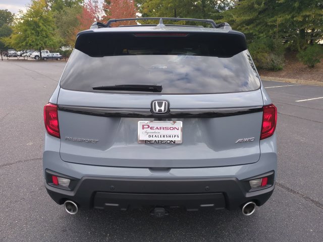 Used 2025 Honda Passport EX-L image 5