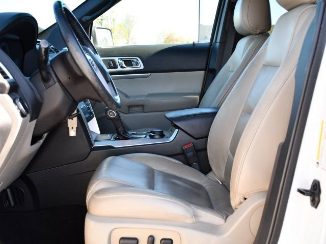 Used 2015 Ford Explorer XLT w/ Equipment Group 202A image 11