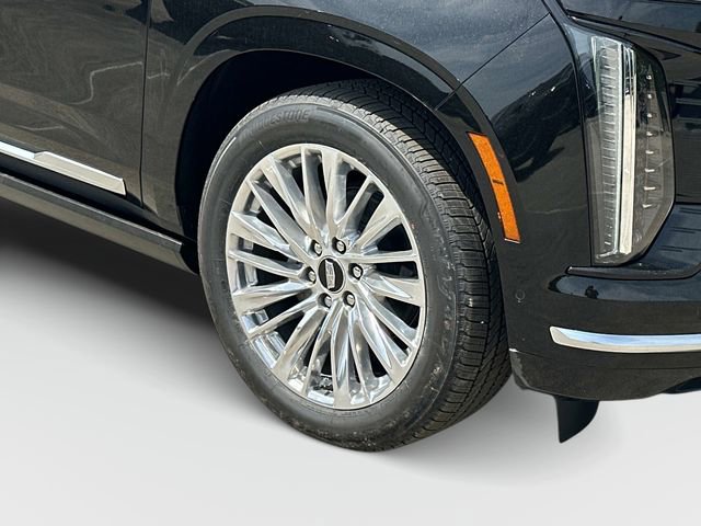 New 2026 Cadillac Escalade ESV Luxury w/ Touring Package image 17