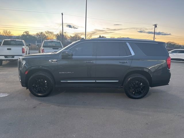 Used 2021 GMC Yukon Denali w/ Denali Premium Package image 5