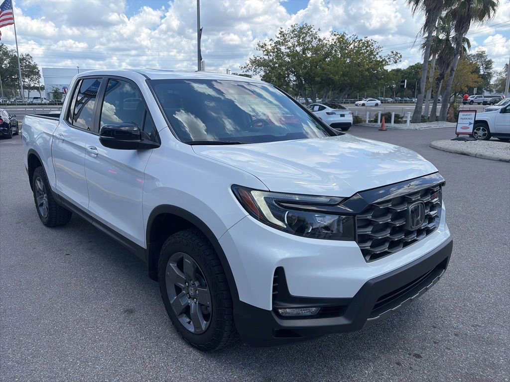 Used 2024 Honda Ridgeline TrailSport image 4